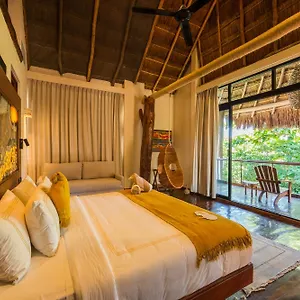 4* Hotel Casa Teka